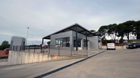 Instal·lació centre de rentat de Vehicles lluny
